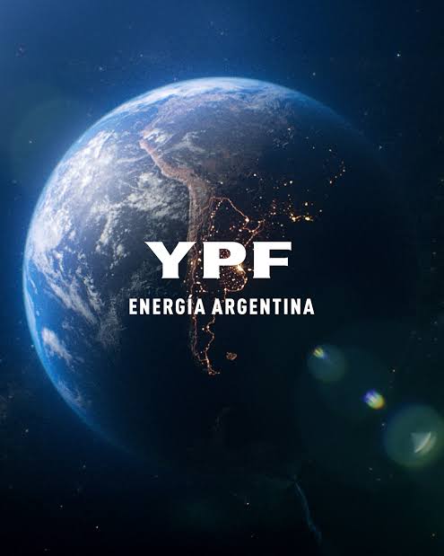 Un extraño caso de política de Estado